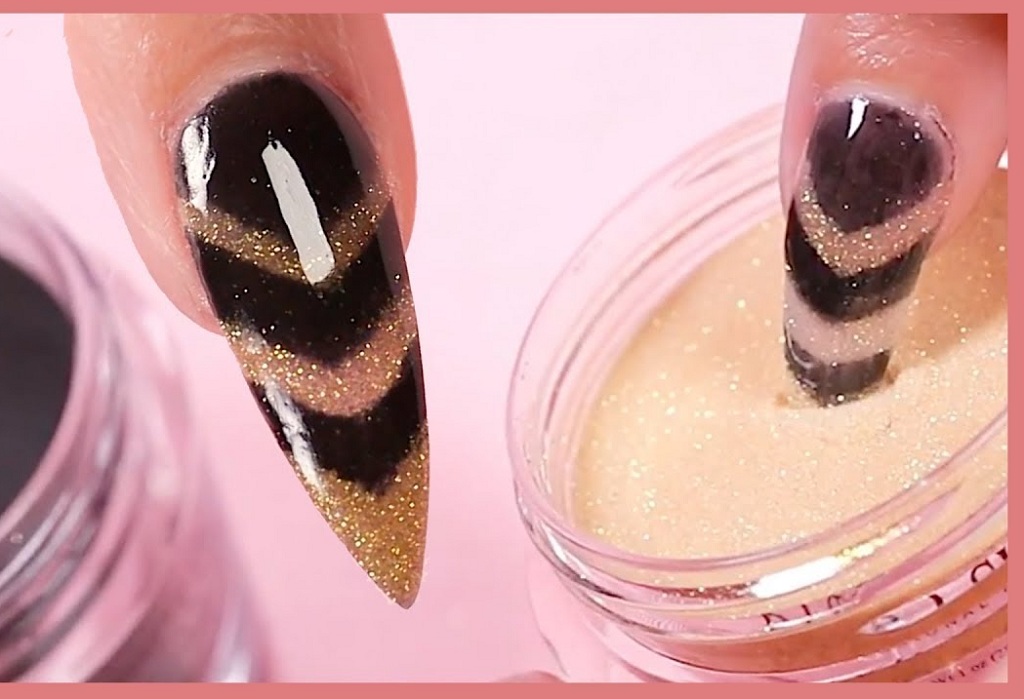 Stripe Nails